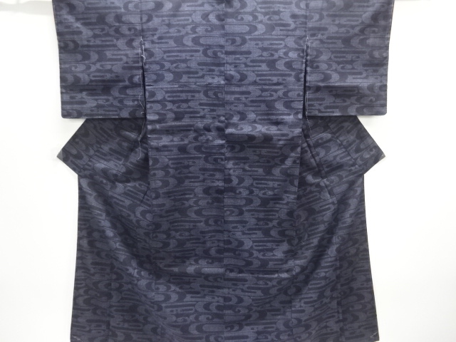 JAPANESE KIMONO / ANTIQUE KIMONO / SILK / YUKI TSUMUGI / WOVEN SPIRAL / INTANGIBLE CULTURAL HERITAGE